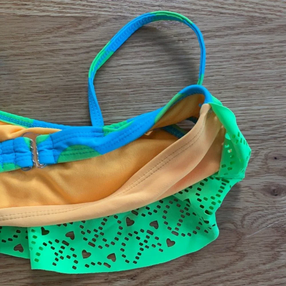 Breaking Waves Girls 2-Piece Bikini (7)